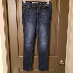 Old Navy Rockstar Jean's size 6 regular